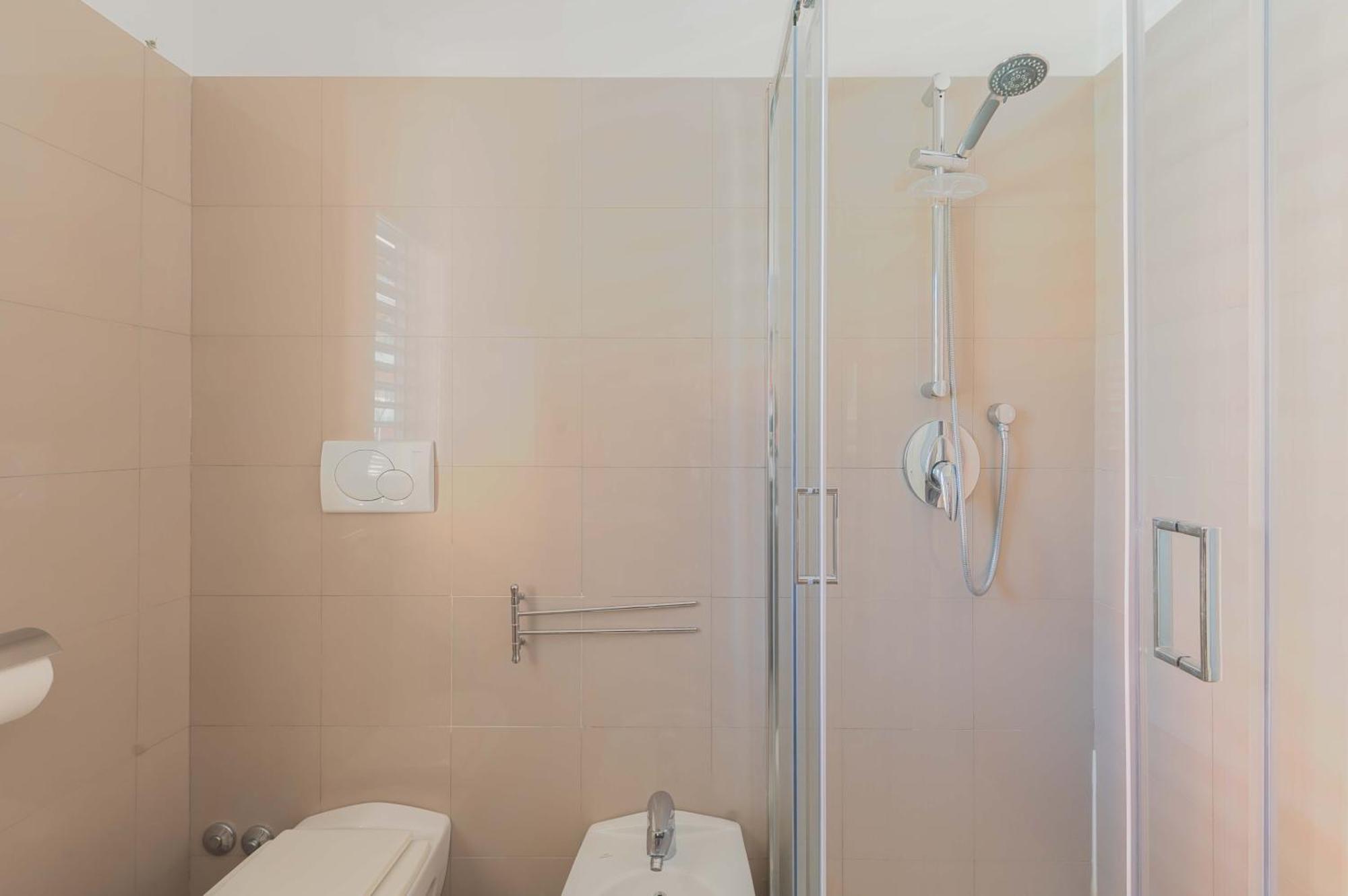 Loverhome 3 * Rom