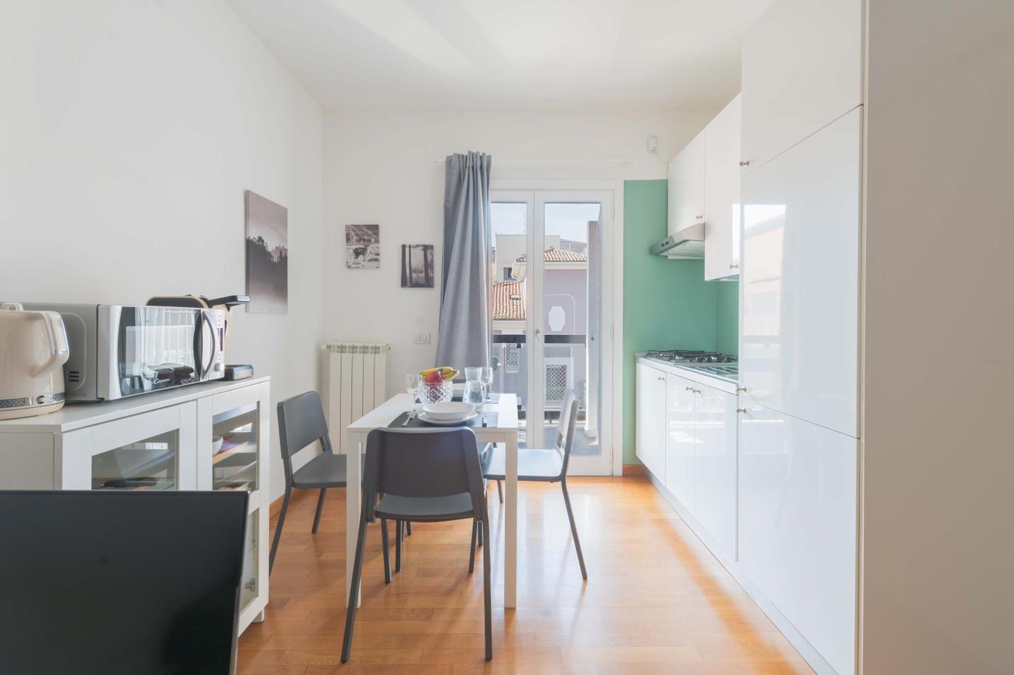 Loverhome 3 Lägenhet Rom