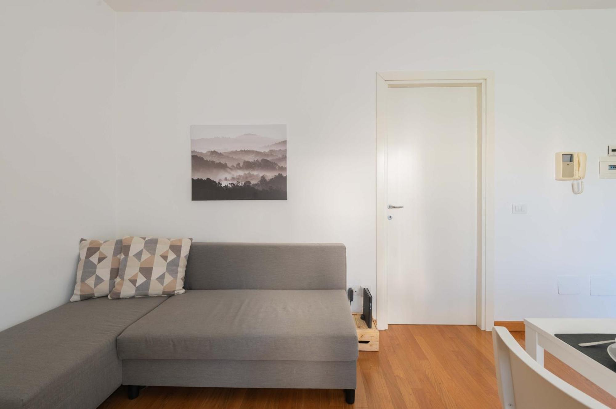 Loverhome 3 Lägenhet Rom